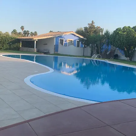 Parisi *